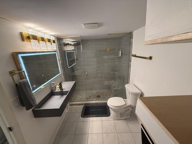 409B McIver St, Nashville, TN 37211