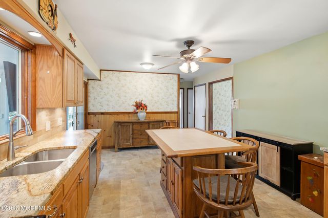 11 Overbrook Place, Neptune City, NJ 07753
