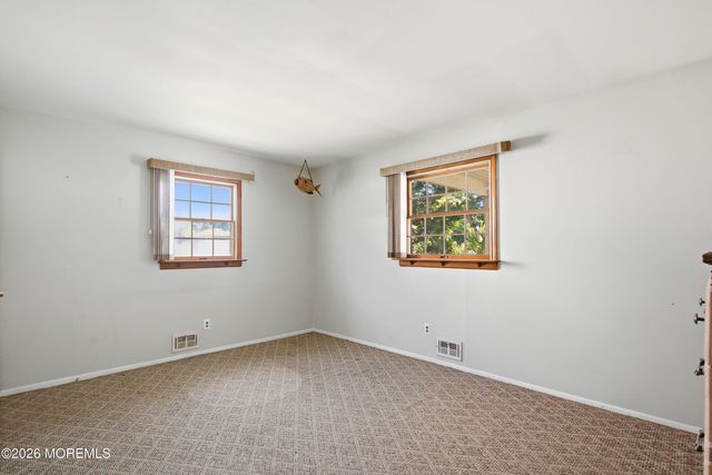 11 Overbrook Place, Neptune City, NJ 07753