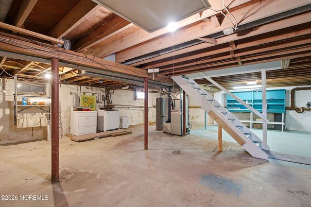 11 Overbrook Place, Neptune City, NJ 07753