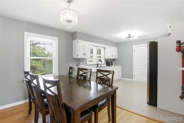 14 Circle Drive, Fairview Heights, IL 62208