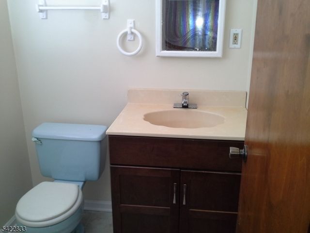 125 Alcorne St, Franklin Twp., NJ 08873