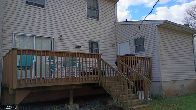 125 Alcorne St, Franklin Twp., NJ 08873