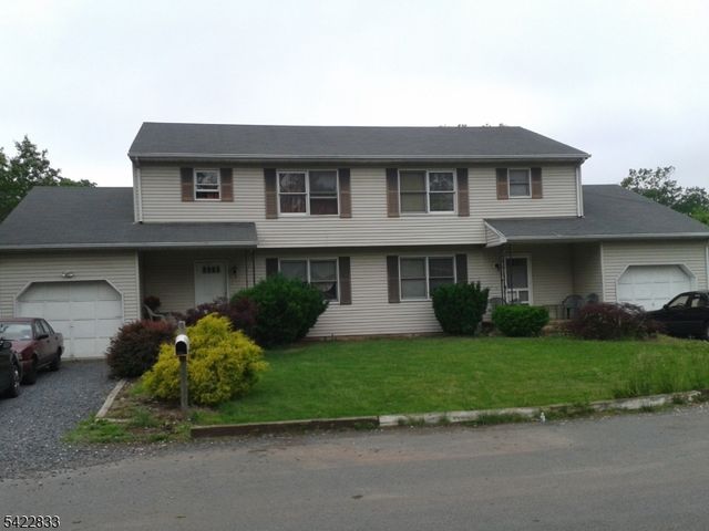 125 Alcorne St, Franklin Twp., NJ 08873