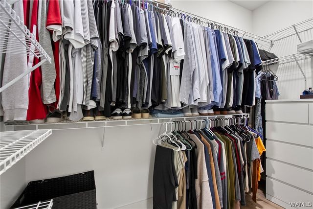 12668 Windword Pointe, Northport, AL 35475