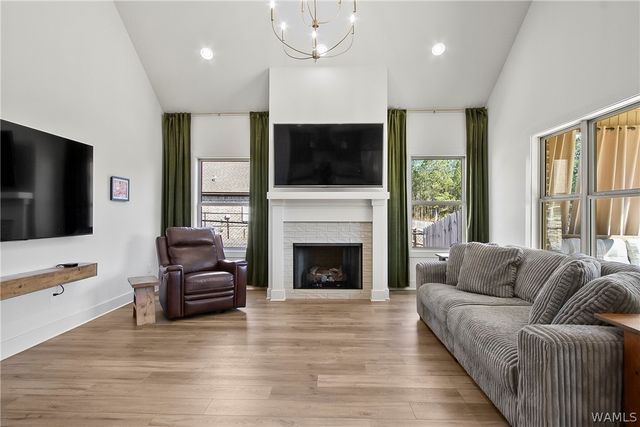 12668 Windword Pointe, Northport, AL 35475