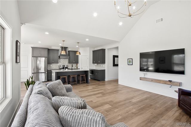 12668 Windword Pointe, Northport, AL 35475