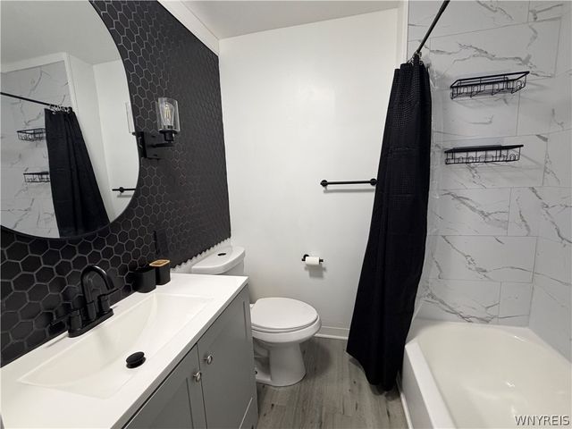 104 Doyle Avenue, Buffalo, NY 14207