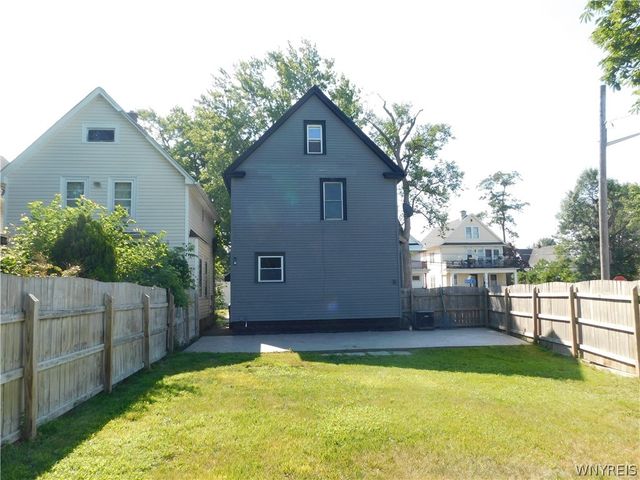 104 Doyle Avenue, Buffalo, NY 14207