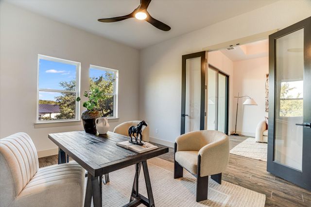 202 Brown Saddle CV, Driftwood, TX 78619