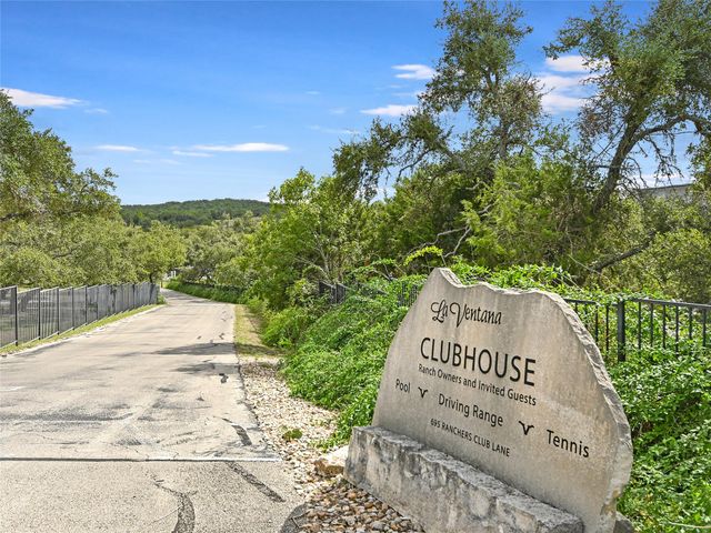 202 Brown Saddle CV, Driftwood, TX 78619