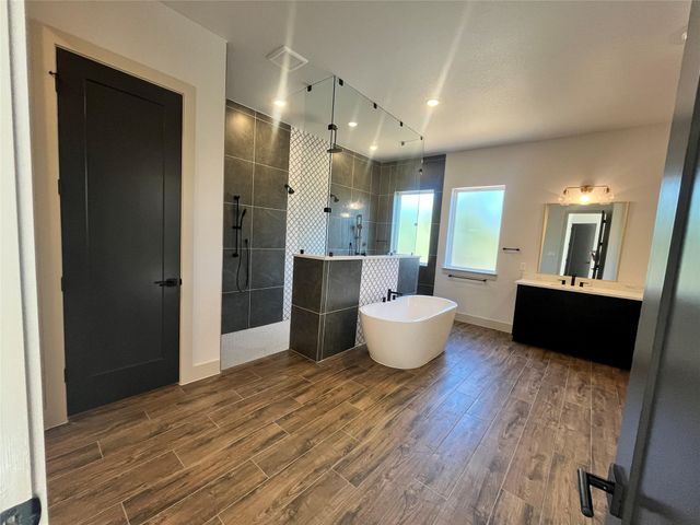 202 Brown Saddle CV, Driftwood, TX 78619