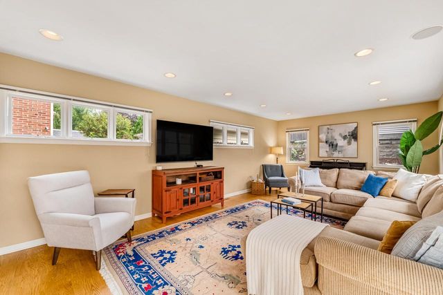 4760 N Woodburn STREET, Whitefish Bay, WI 53211