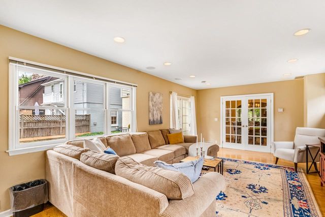 4760 N Woodburn STREET, Whitefish Bay, WI 53211