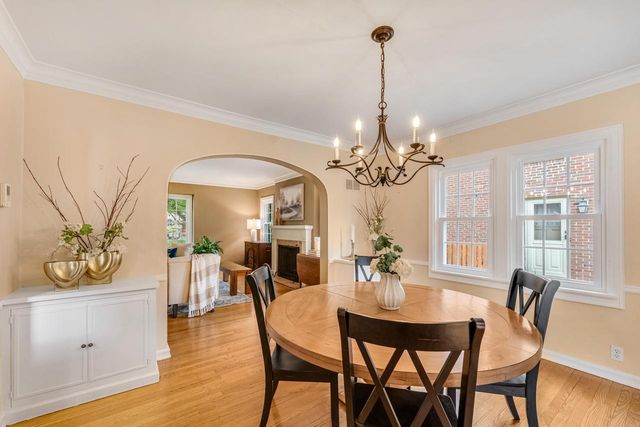 4760 N Woodburn STREET, Whitefish Bay, WI 53211