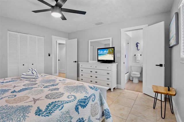 5830 MIDNIGHT PASS ROAD 93, Sarasota, FL 34242