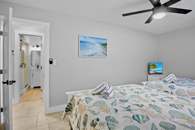 5830 MIDNIGHT PASS ROAD 93, Sarasota, FL 34242