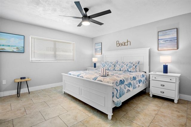 5830 MIDNIGHT PASS ROAD 93, Sarasota, FL 34242