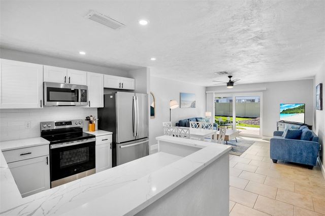 5830 MIDNIGHT PASS ROAD 93, Sarasota, FL 34242