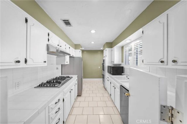 12047 Hammack, Culver City, CA 90230