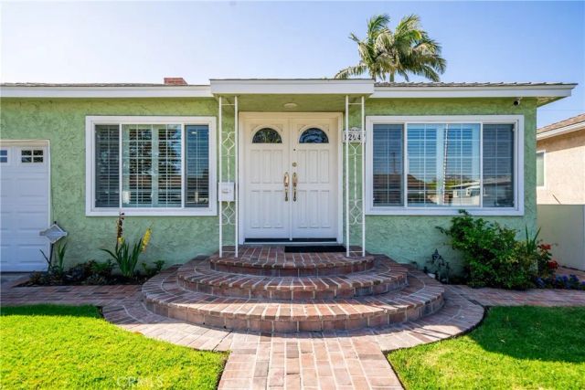 12047 Hammack, Culver City, CA 90230