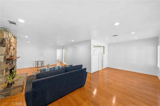 12047 Hammack, Culver City, CA 90230