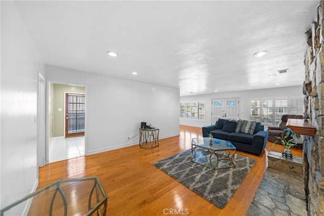 12047 Hammack, Culver City, CA 90230
