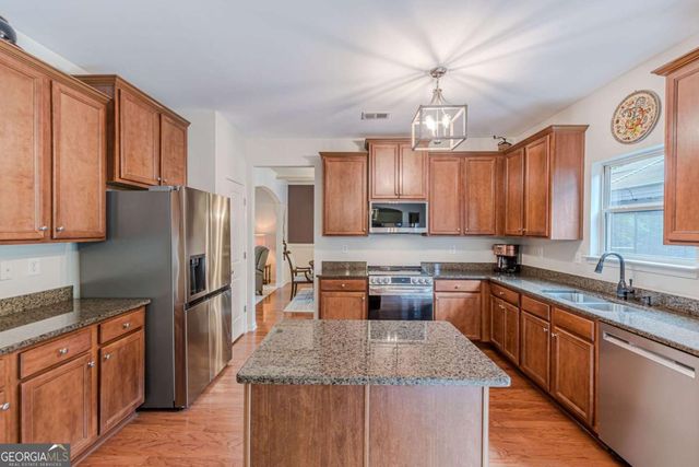 41 Madeline Way, Palmetto, GA 30268