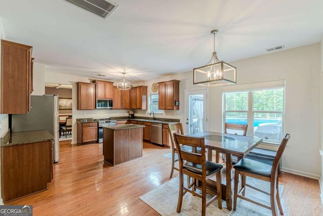 41 Madeline Way, Palmetto, GA 30268