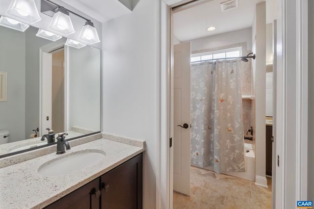 36 HIGHLAND CIR, Zion Crossroads, VA 22942