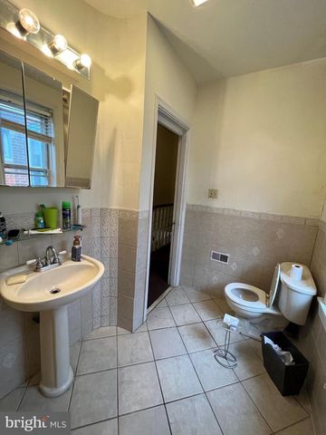 2045 N CARLISLE ST, Philadelphia, PA 19121