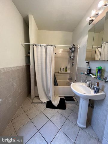 2045 N CARLISLE ST, Philadelphia, PA 19121