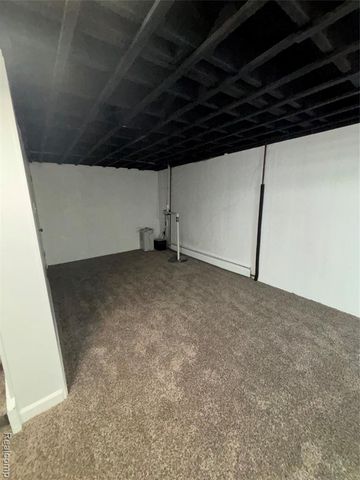 25173 Castlereigh Drive, Farmington Hills, MI 48336