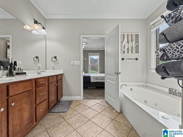 3544 LAKEFRONT TRAIL, Helena, AL 35022