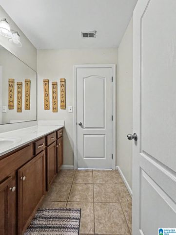3544 LAKEFRONT TRAIL, Helena, AL 35022