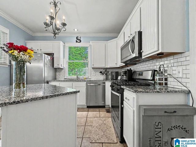 3544 LAKEFRONT TRAIL, Helena, AL 35022