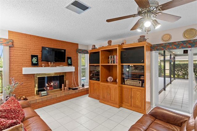 2656 CLUBHOUSE DRIVE S, Clearwater, FL 33761