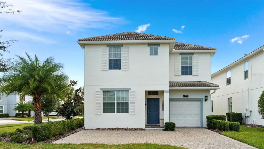 Image 1 of property listing at 4700 SLEEPY HOLLOW DRIVE, Kissimmee, FL 34746