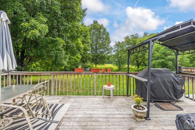 1632 County Route 8, Germantown, NY 12526