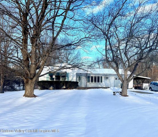 1632 County Route 8, Germantown, NY 12526