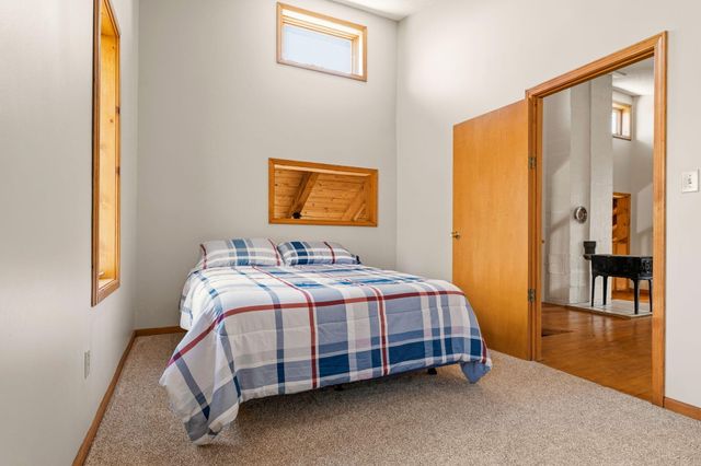 389 N Dade 185, Greenfield, MO 65661