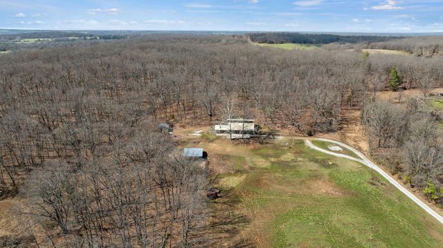 389 N Dade 185, Greenfield, MO 65661