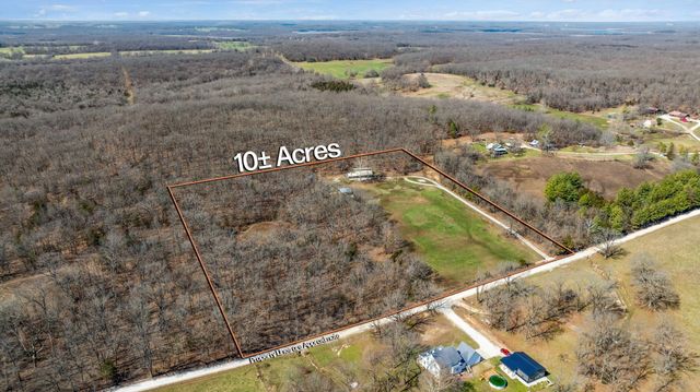 389 N Dade 185, Greenfield, MO 65661