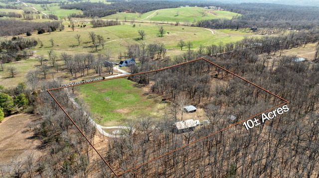 389 N Dade 185, Greenfield, MO 65661