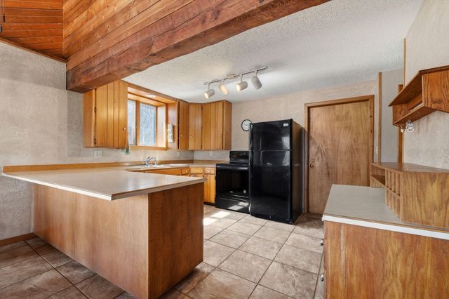 389 N Dade 185, Greenfield, MO 65661