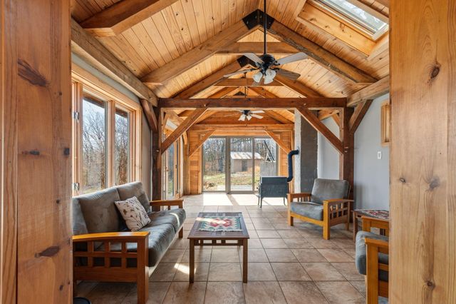 389 N Dade 185, Greenfield, MO 65661