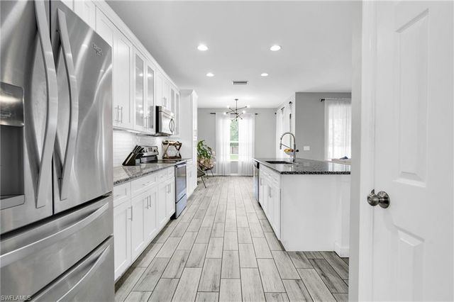 8094 Silver Birch WAY, Lehigh Acres, FL 33971