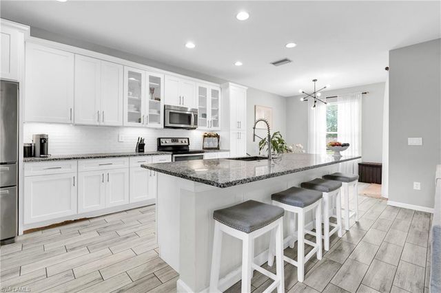 8094 Silver Birch WAY, Lehigh Acres, FL 33971