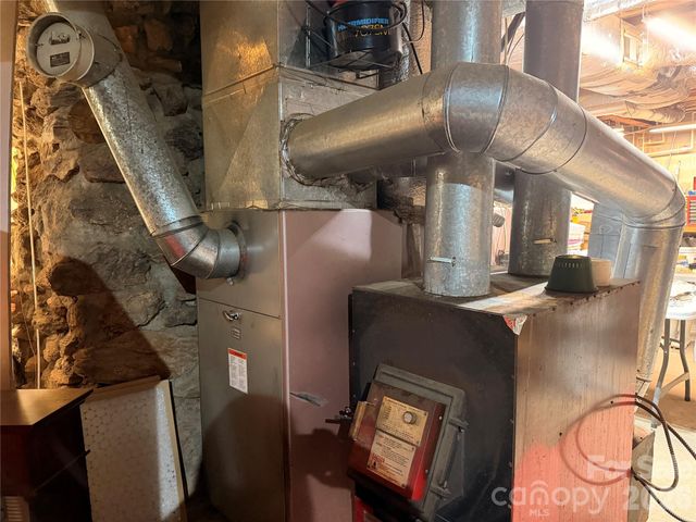 4991 Albert Williams Road W, Connelly Springs, NC 28612