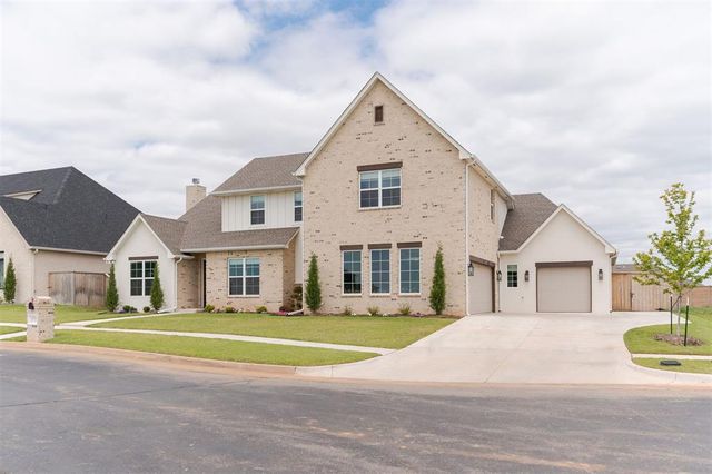 10705 NW 26th Court, Yukon, OK 73099